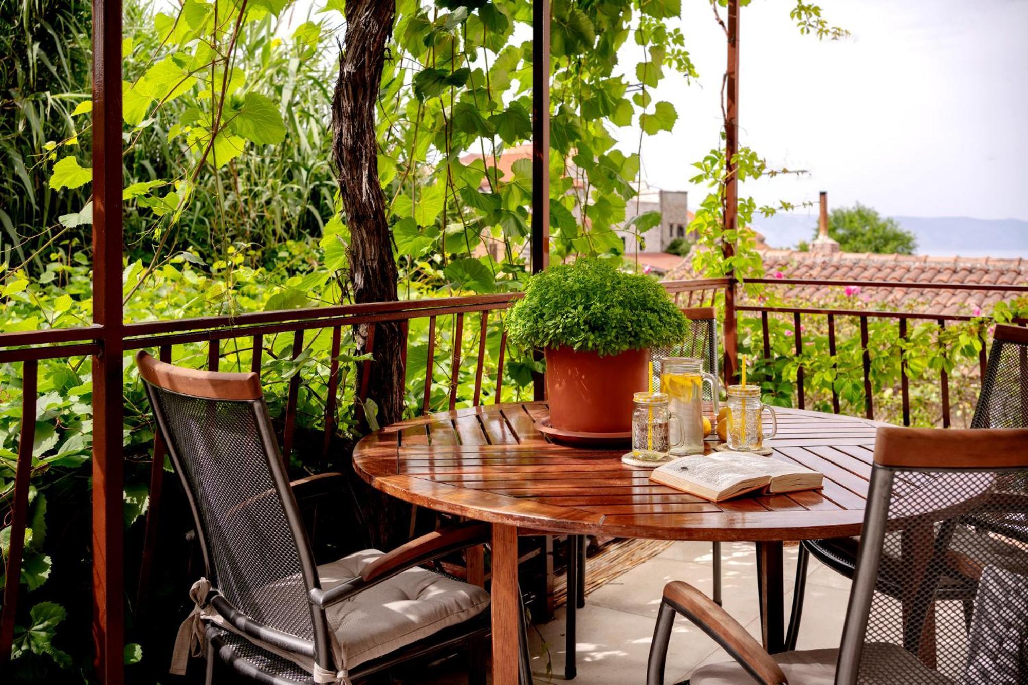 Holiday Home Skala With Hot Tub & Kala With Terrace Pitve Экстерьер фото